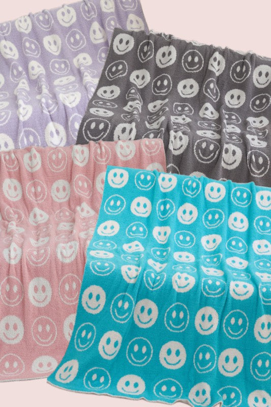 Blanket ALL SMILES Pattern Reversible Blanket