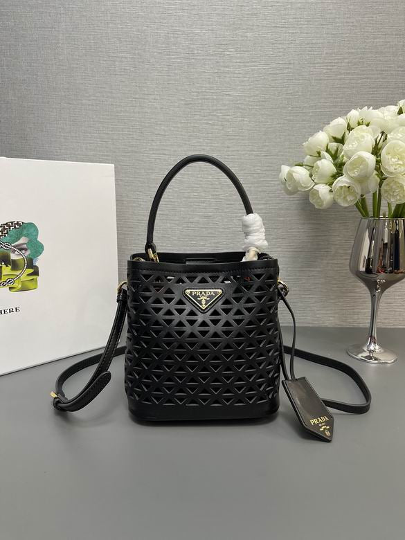 Pra Lattice Bucket Handbag