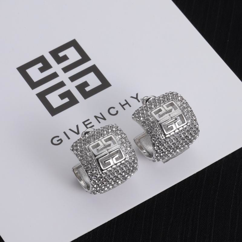 Giv Signature Earrings