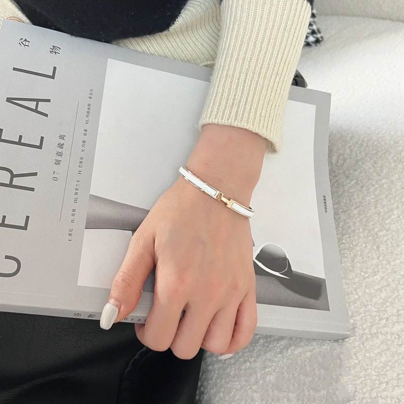 Her Classic Bracelet Pastel