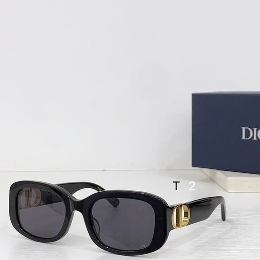 CD Thick Oval Sunglasses