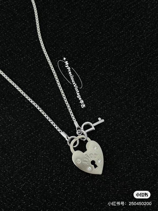 CD Heart Lock Necklace