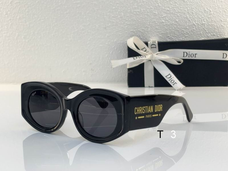 CD Thick Round Sunglasses