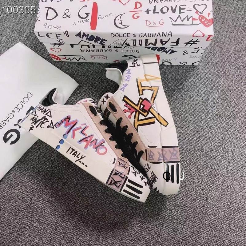 DG Graffiti Sneaker