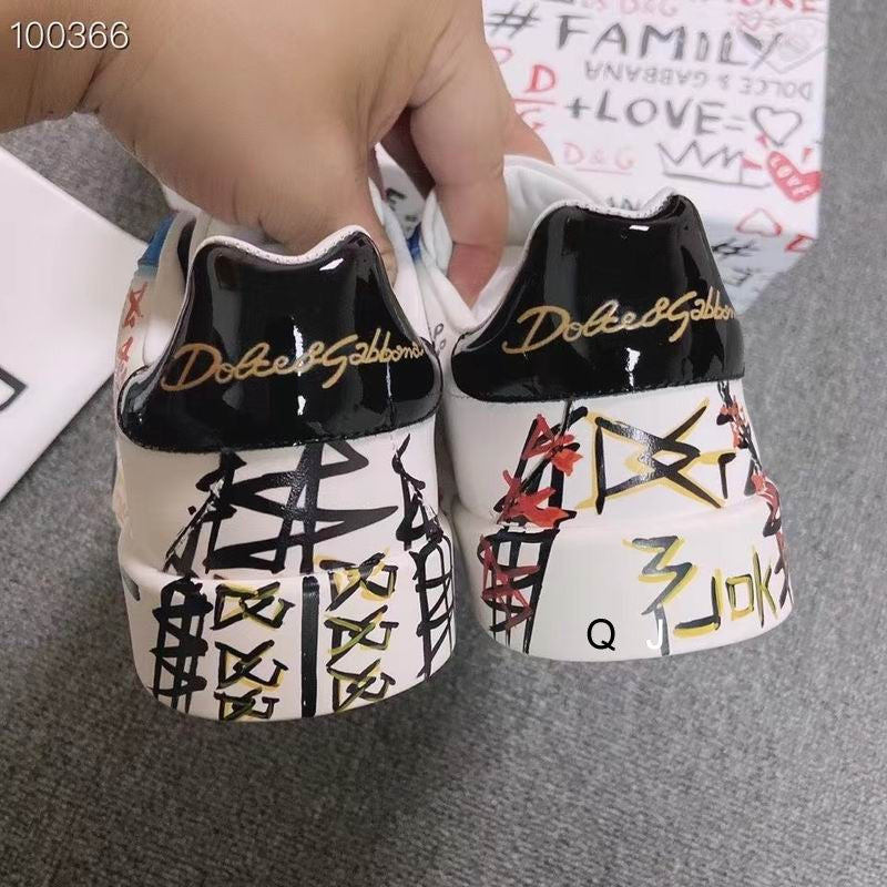 DG Graffiti Sneaker