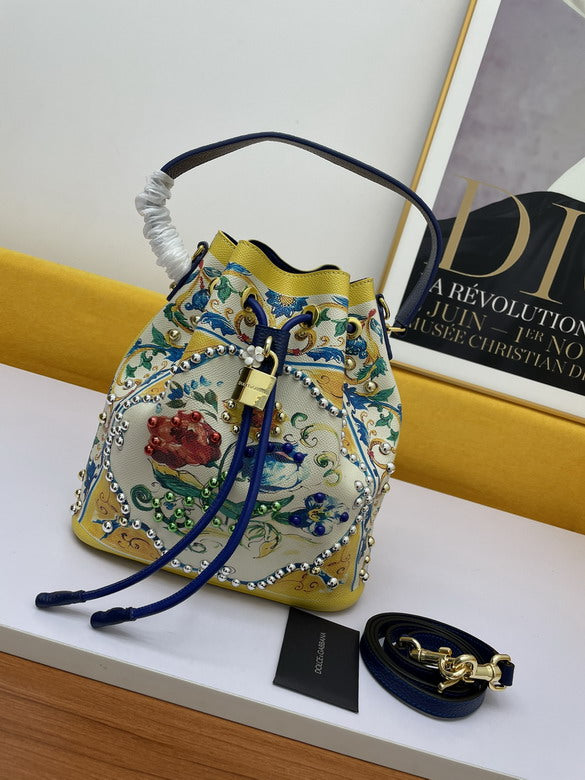 DG Bucket Bag