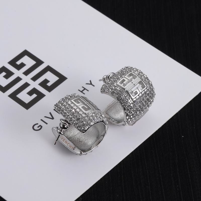 Giv Signature Earrings