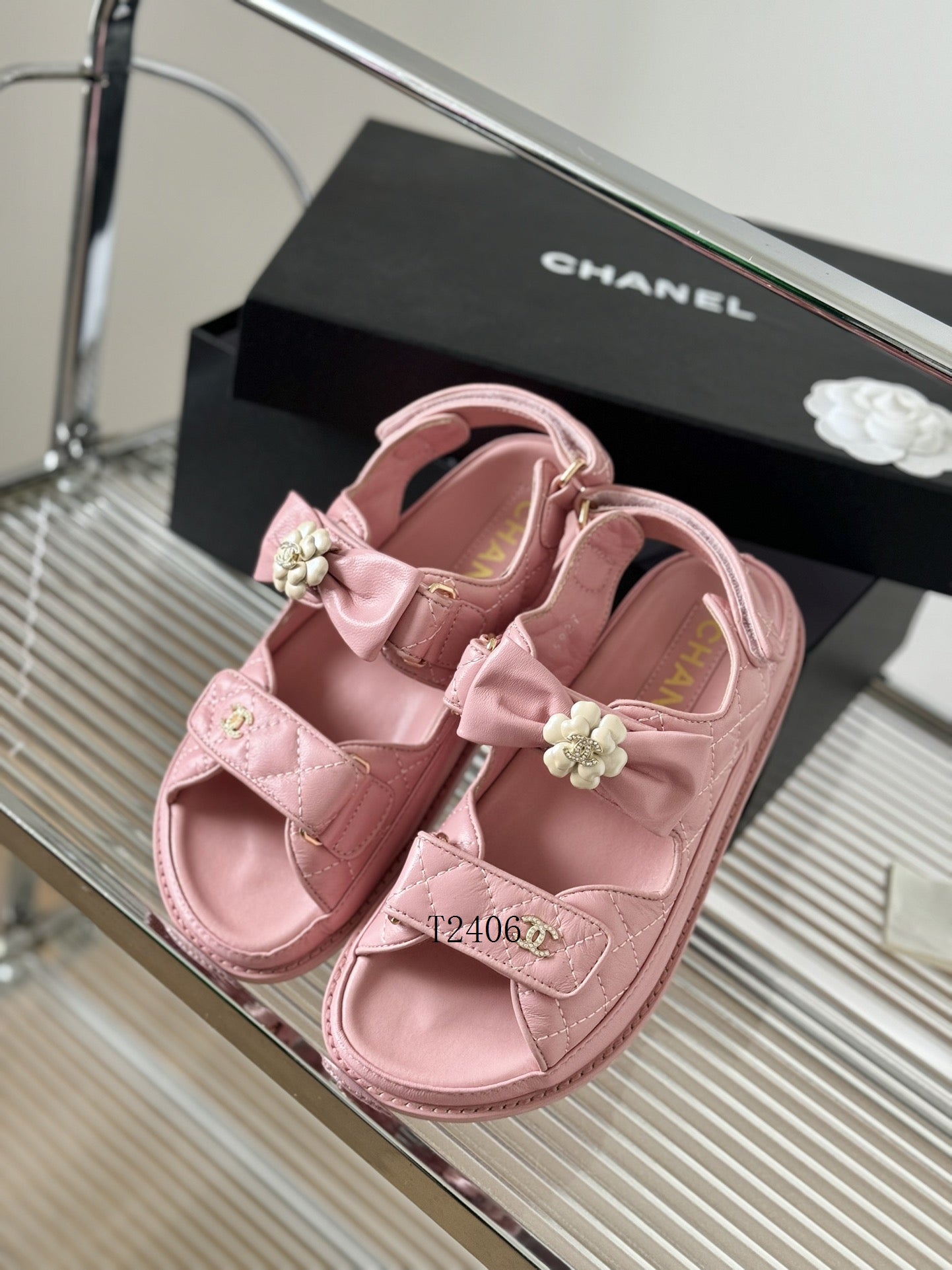 Chacha Bow Quilted Sandal