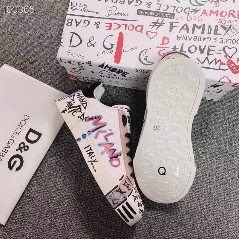 DG Graffiti Sneaker