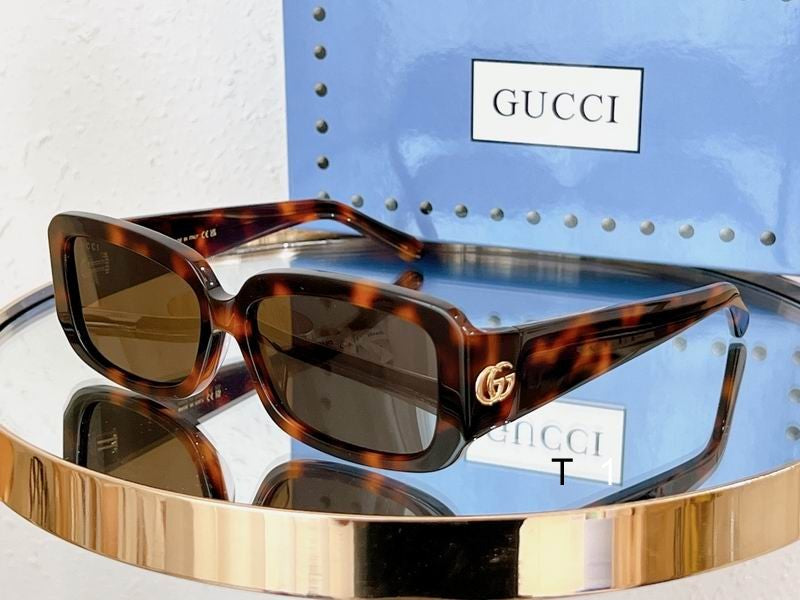 GG Logo Side Sunglasses