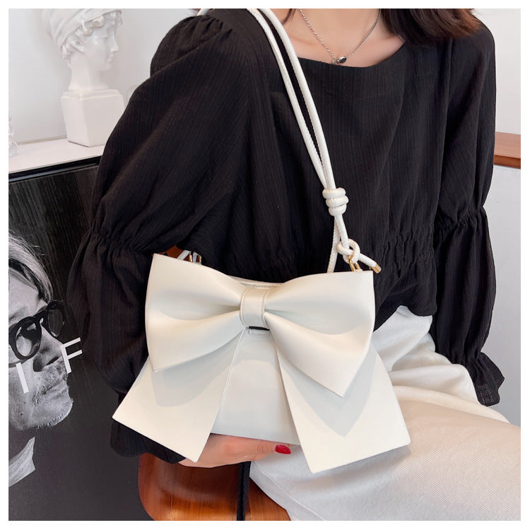 Underarm Bag With Bow